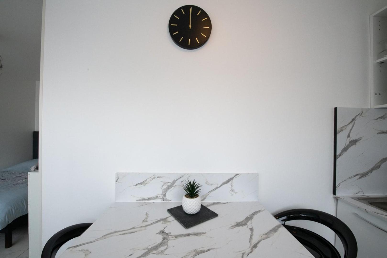 Le Jasseron - Appartement Cosy Avec Garage Quartier Partdieu 리옹 외부 사진